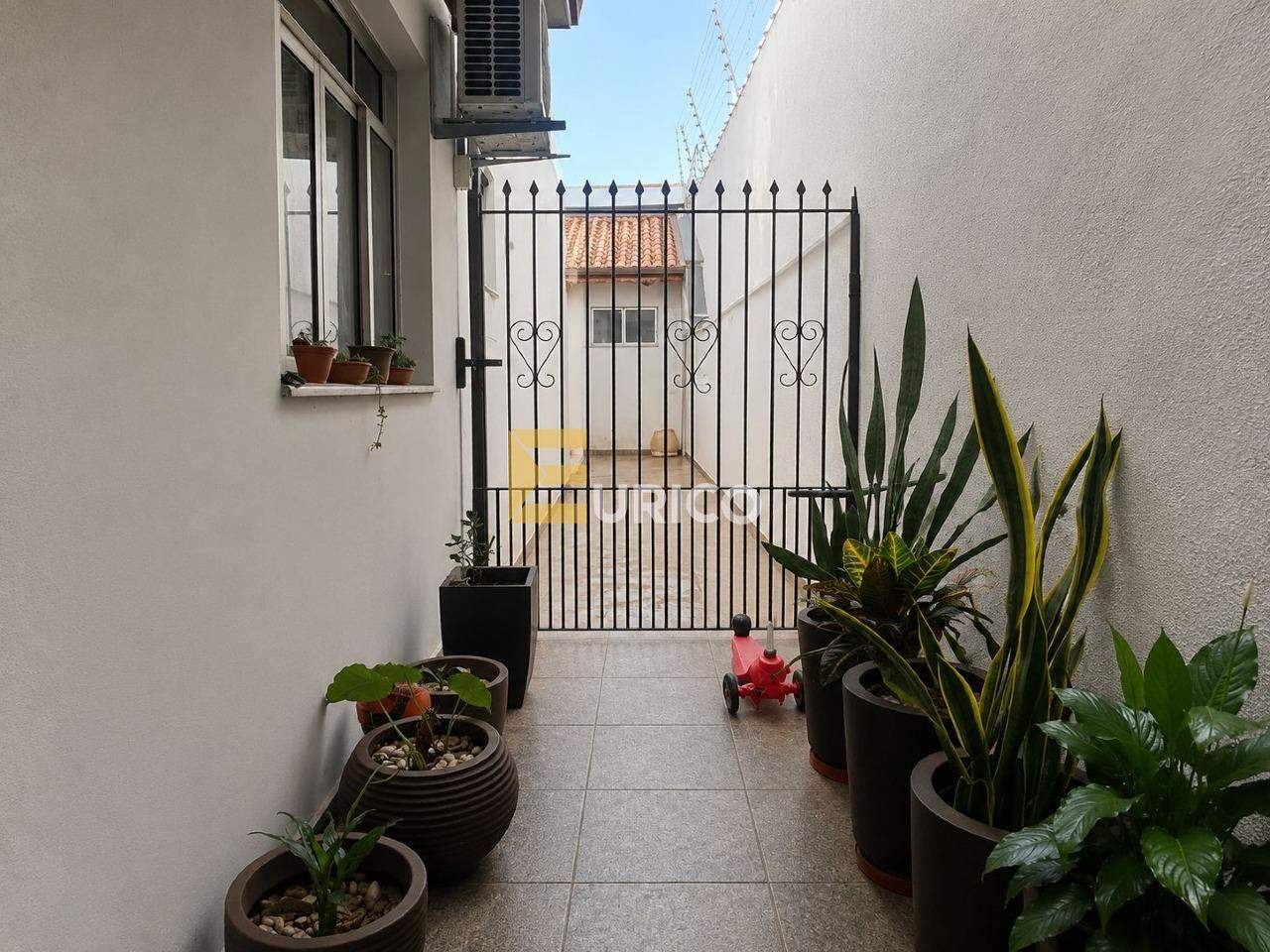 Casa à venda no Wanel Ville em Sorocaba/SP: