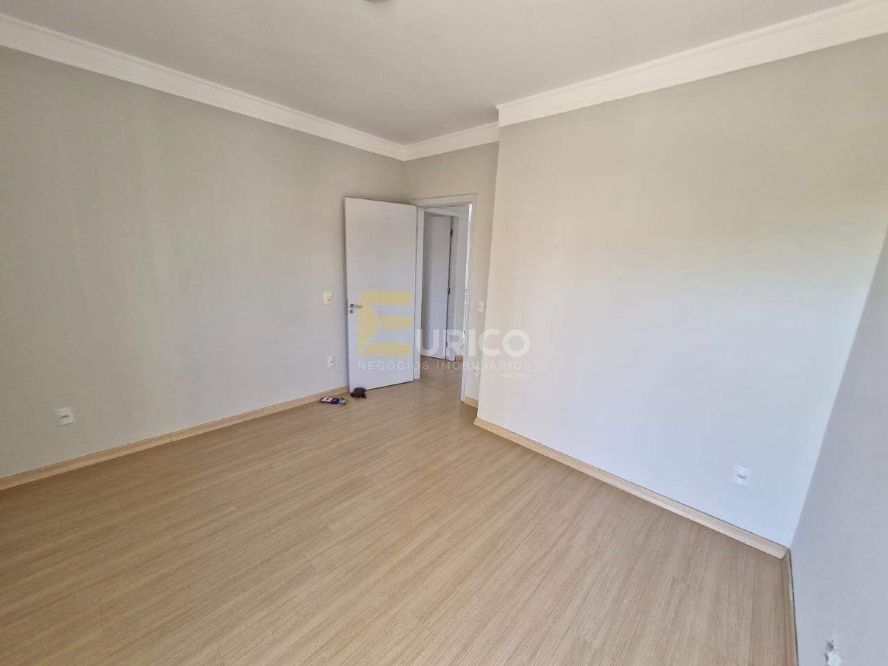 Casa em condomínio para aluguel no Condomínio Bosque dos Cambarás em Valinhos/SP: