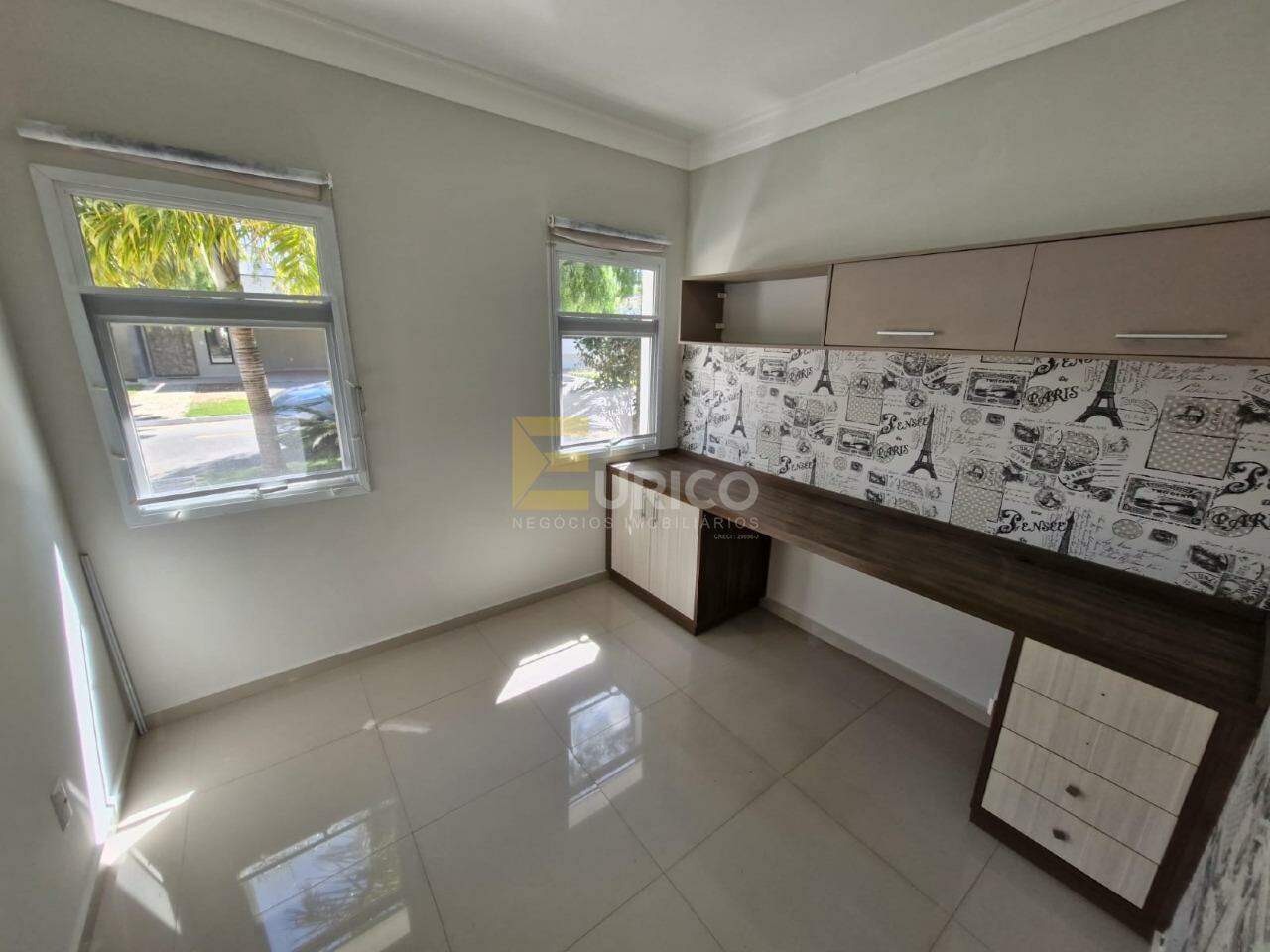 Casa em condomínio para aluguel no Condomínio Bosque dos Cambarás em Valinhos/SP: