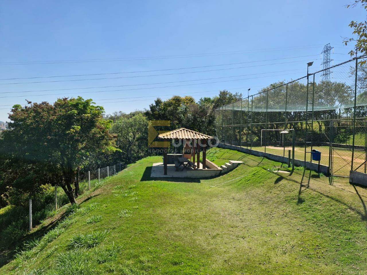 Casa em condomínio para aluguel no Condomínio Bosque dos Cambarás em Valinhos/SP:
