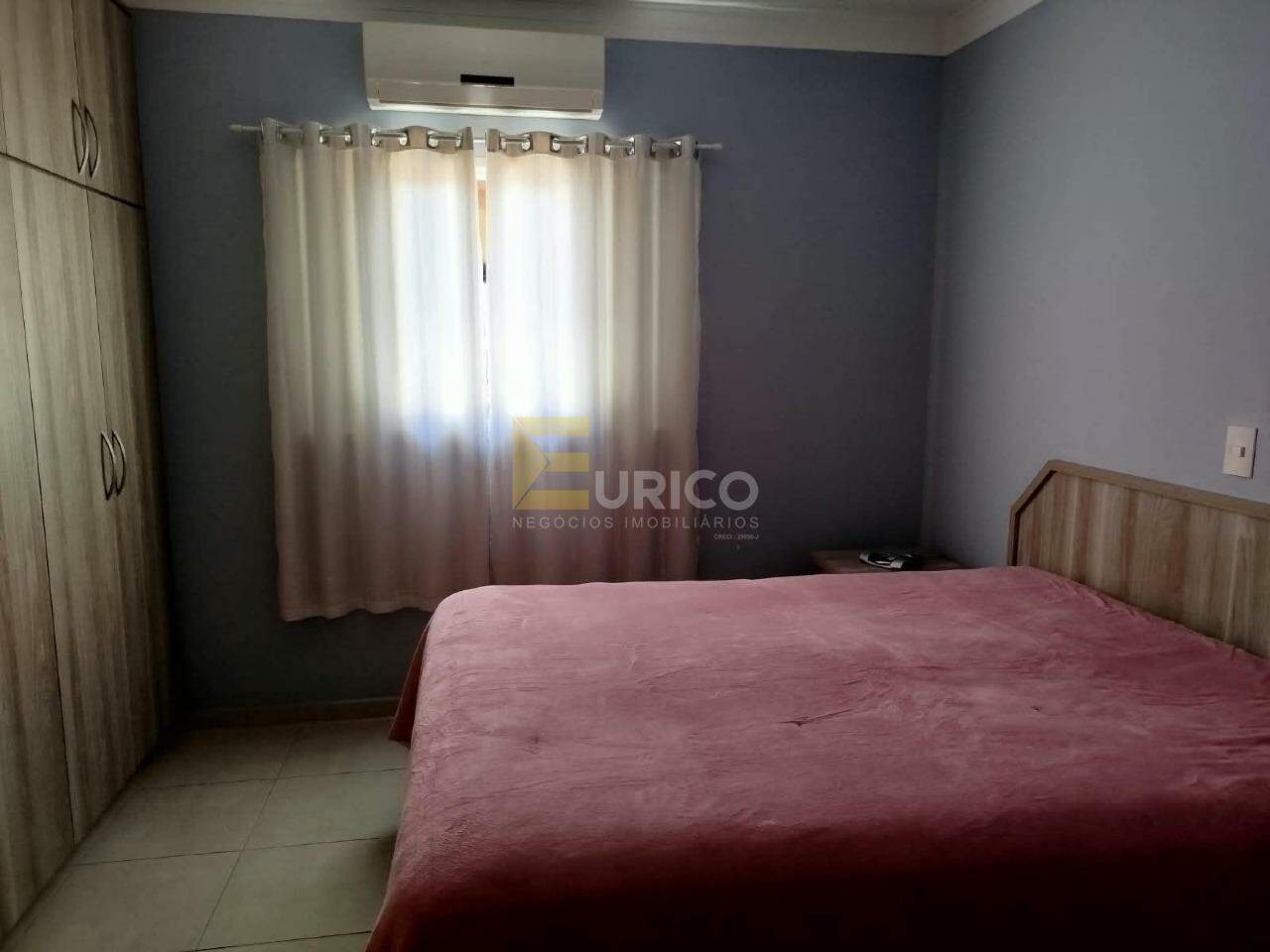 Casa em condomínio à venda no Condomínio Residencial Mirante do Lenheiro em Valinhos/SP: Suíte