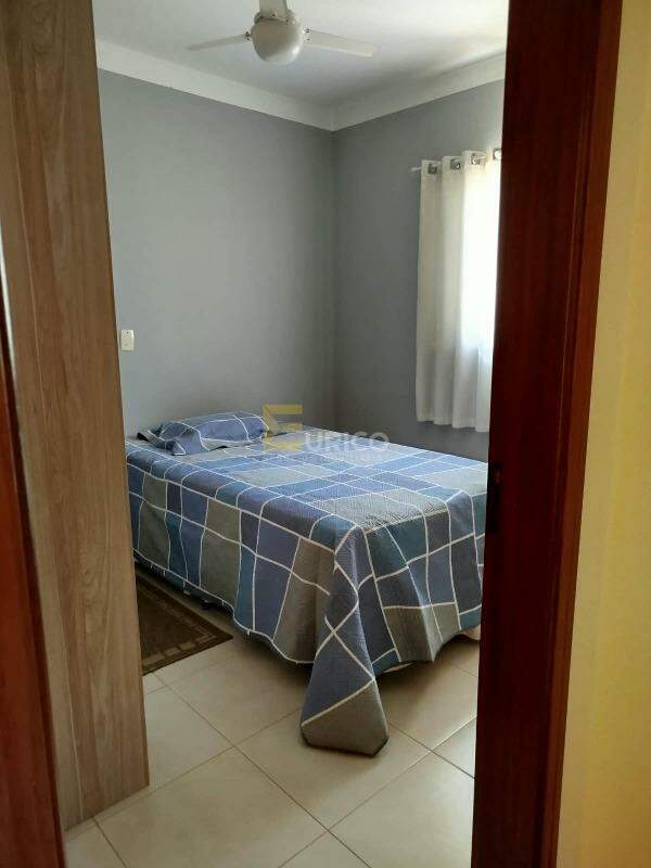 Casa em condomínio à venda no Condomínio Residencial Mirante do Lenheiro em Valinhos/SP: Quarto 2