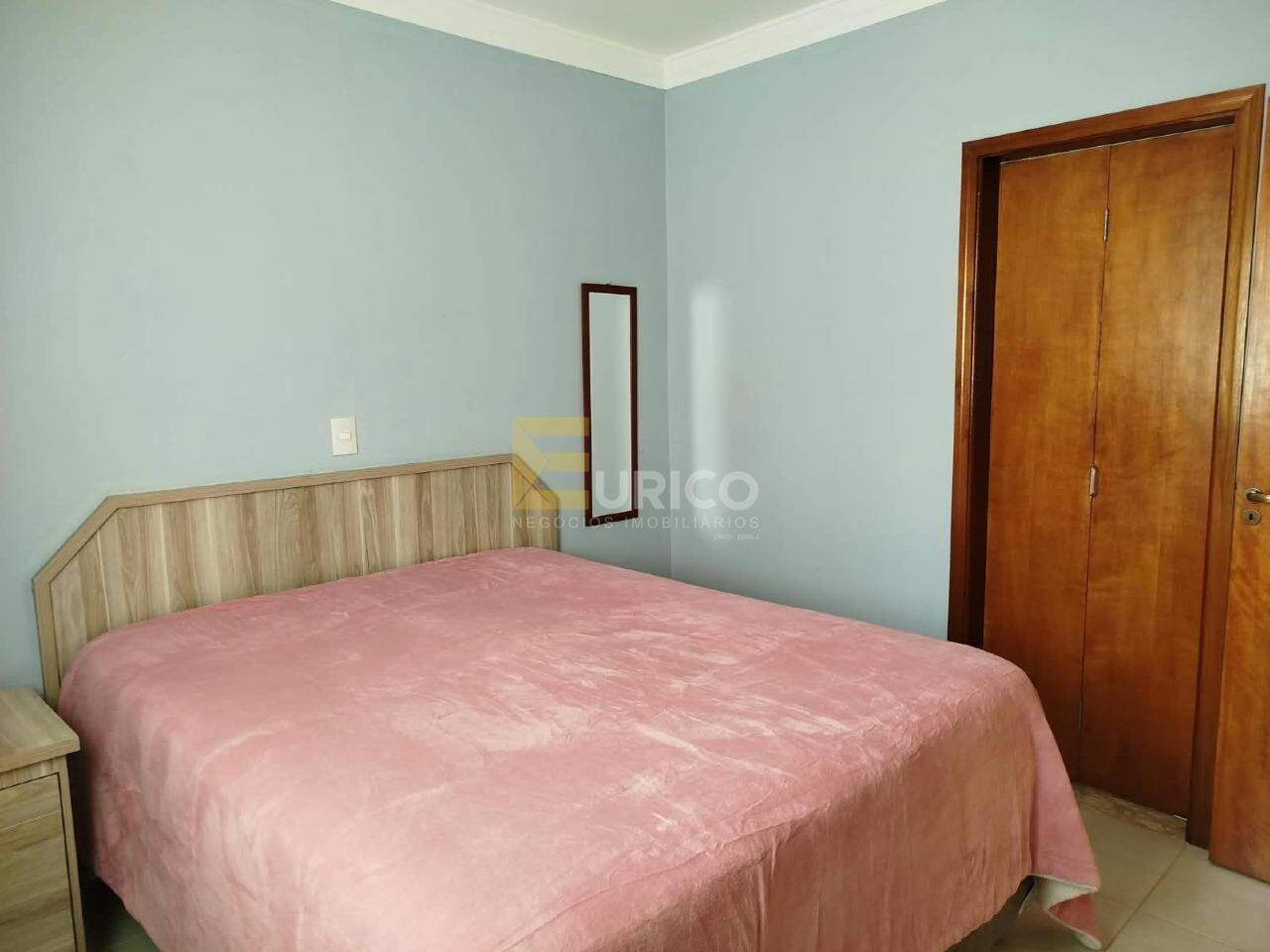 Casa em condomínio à venda no Condomínio Residencial Mirante do Lenheiro em Valinhos/SP: Suíte
