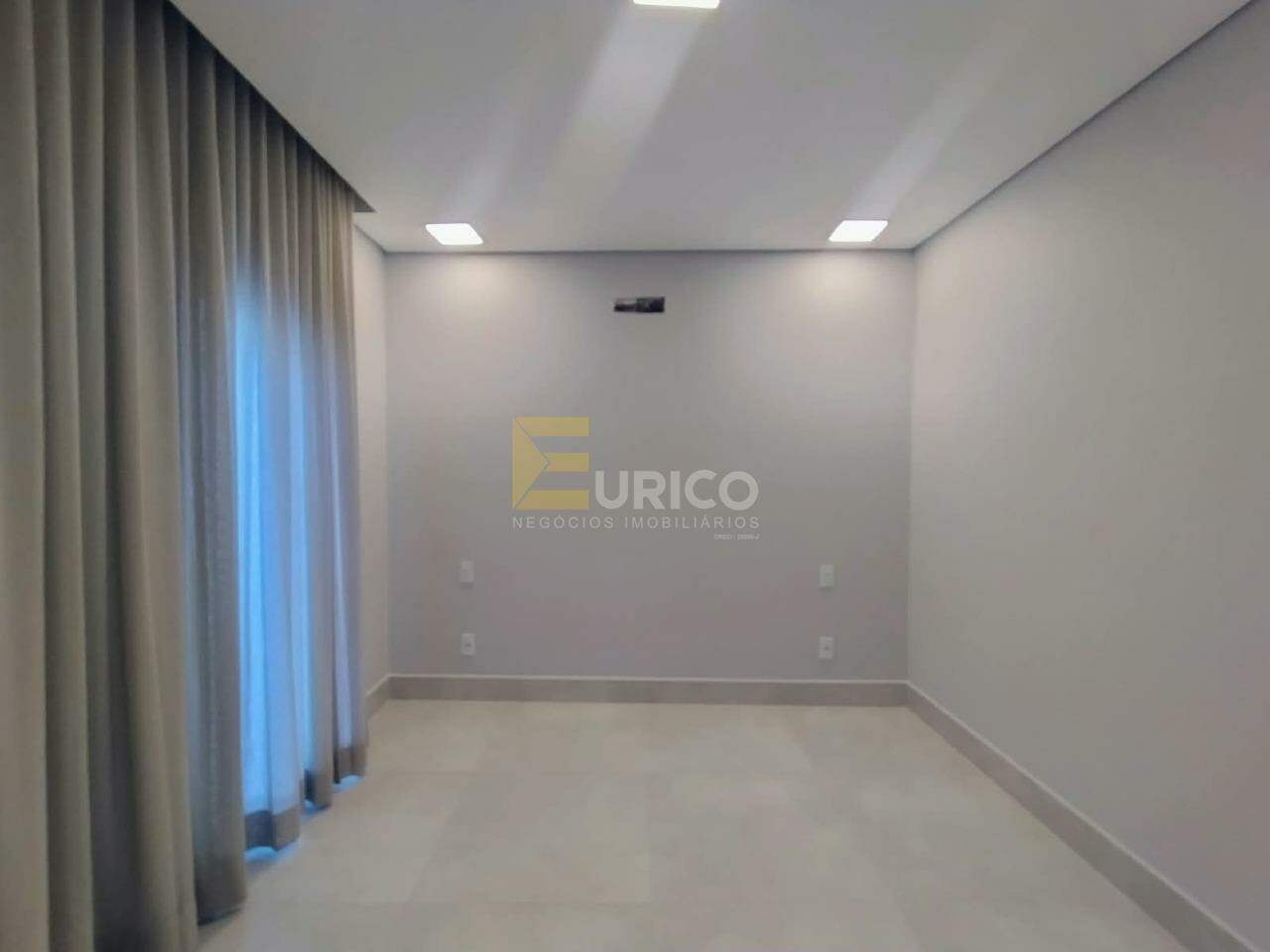 Casa à venda no Vila Santana em Valinhos/SP: 