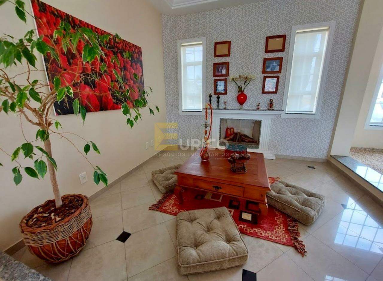 Casa em condomínio à venda no Condomínio Moinho de Vento em Valinhos/SP: 