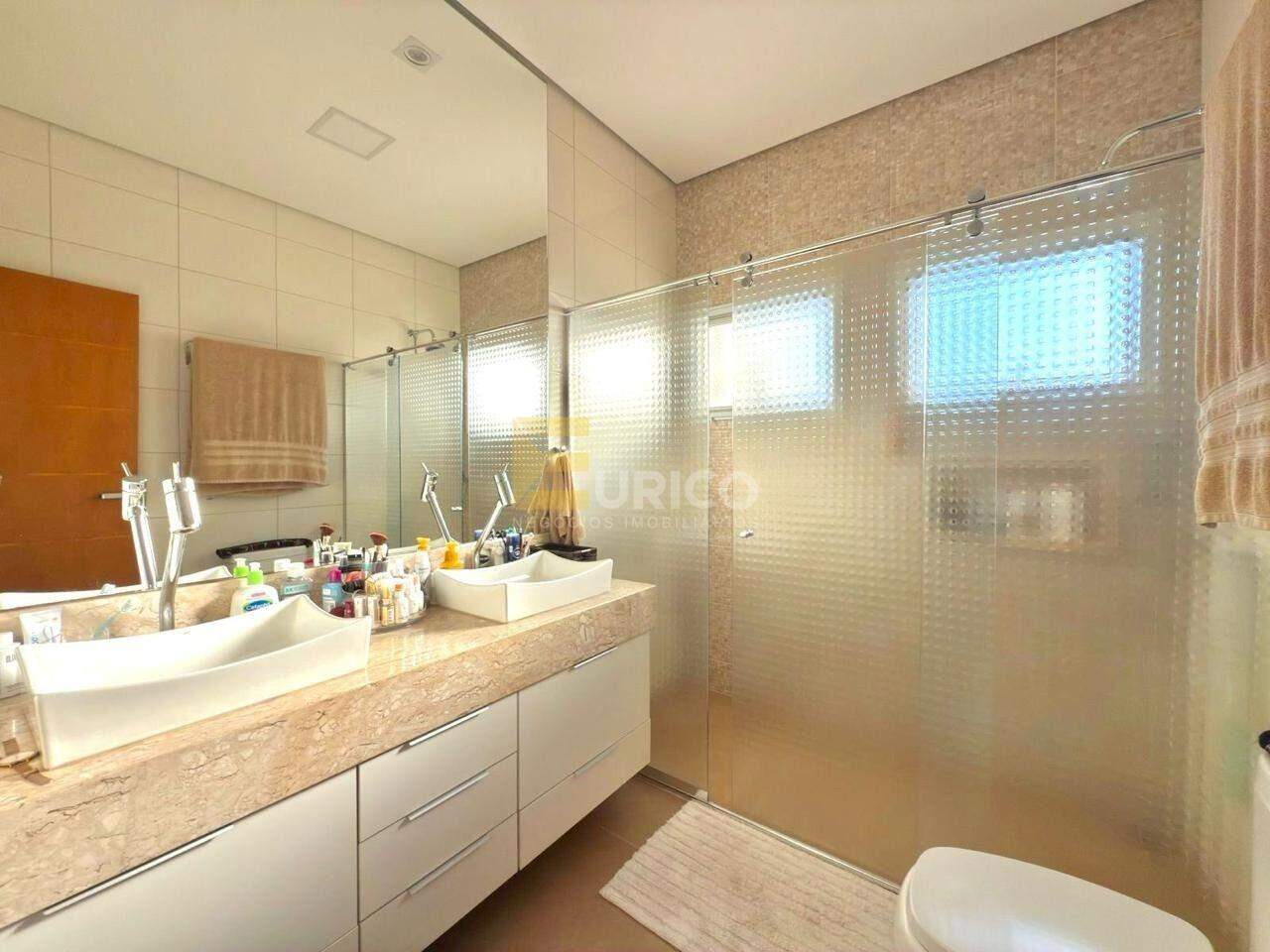 Casa em condomínio à venda no Condomínio Vila Hípica II em Vinhedo/SP: