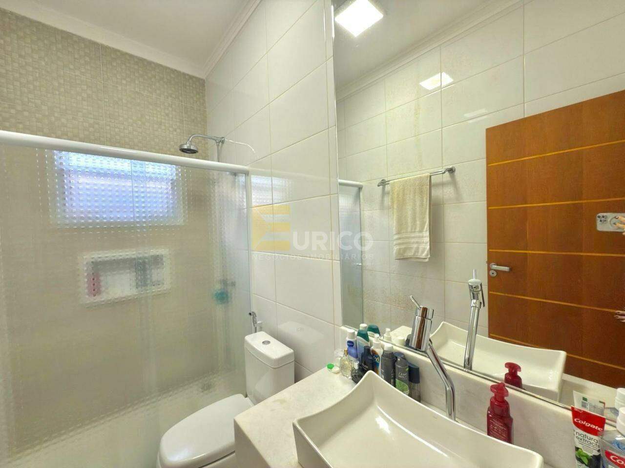 Casa em condomínio à venda no Condomínio Vila Hípica II em Vinhedo/SP: