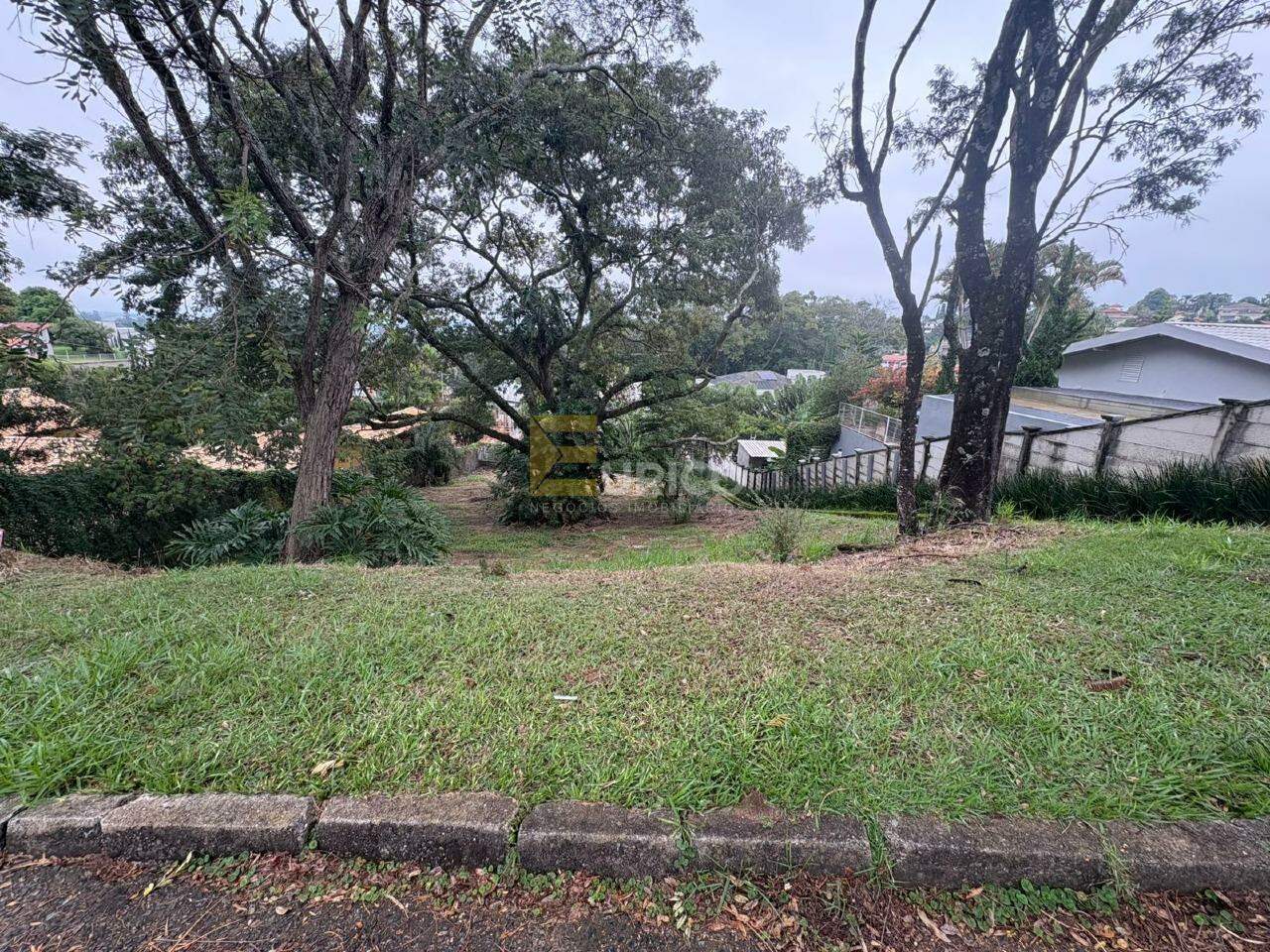 Terreno em Condomínio à venda no Condomínio Estância Marambaia em Vinhedo/SP: 