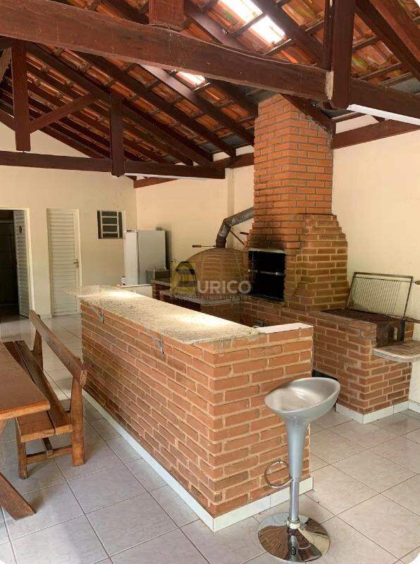 Chácara à venda no LOTEAMENTO PARQUE VALINHOS em Valinhos/SP: Churrasqueira e área gourmet