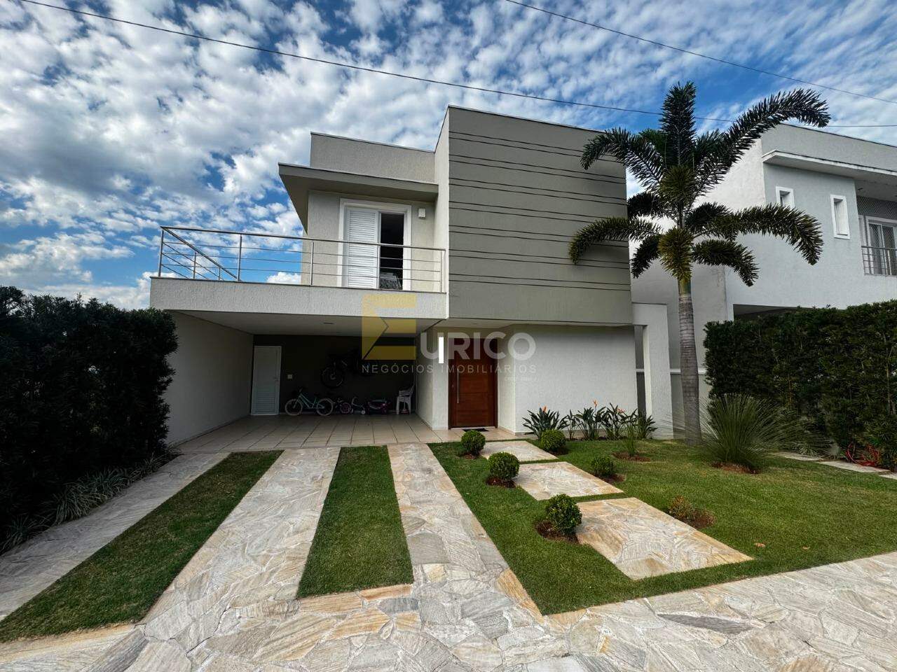 Casa em condomínio à venda no Condomínio Portal do Jequitibá em Valinhos/SP: 