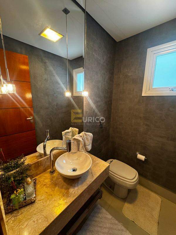 Casa em condomínio à venda no Condomínio Portal do Jequitibá em Valinhos/SP: 