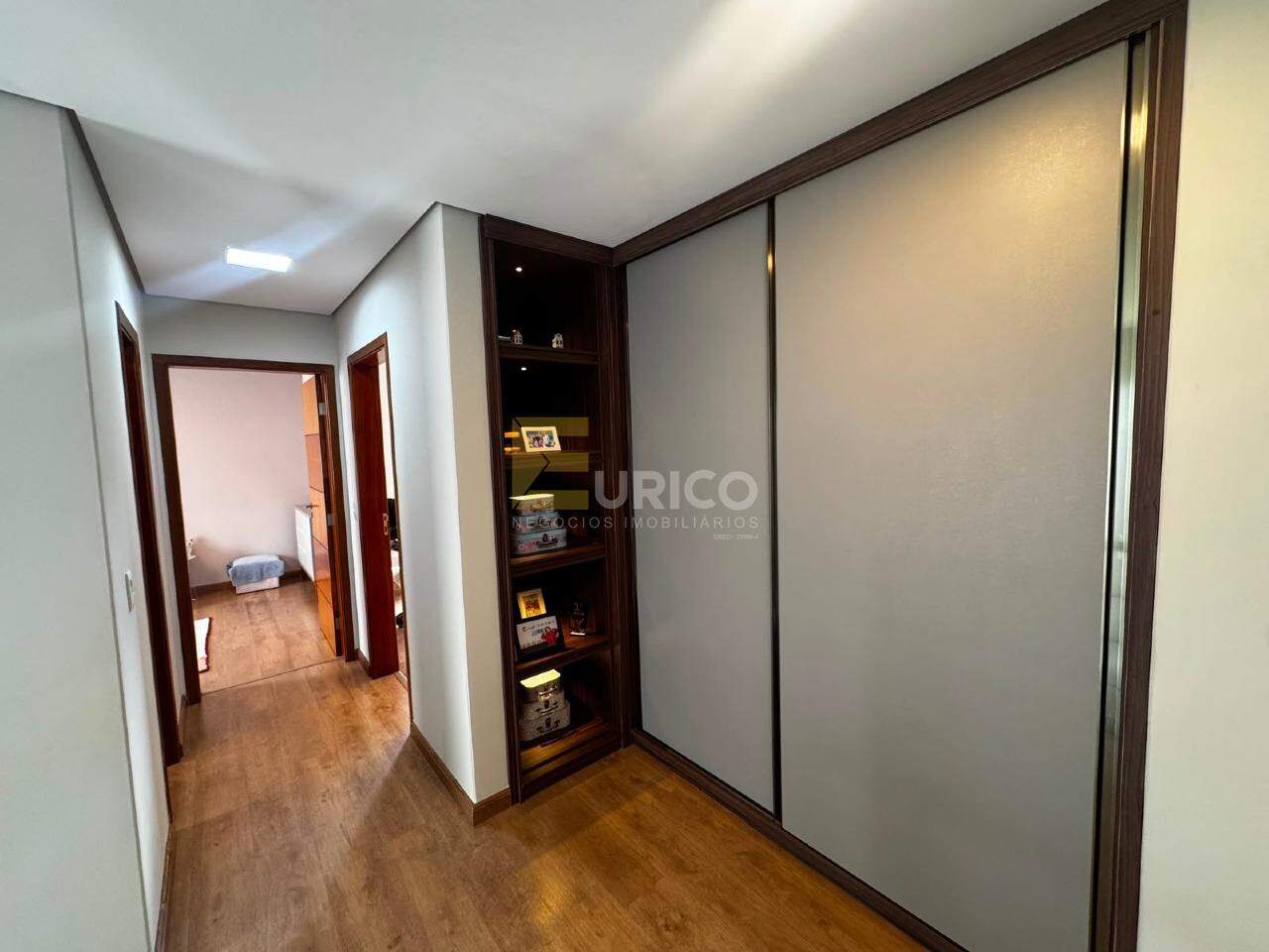 Casa em condomínio à venda no Condomínio Portal do Jequitibá em Valinhos/SP: 