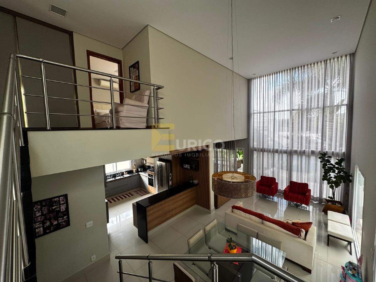 Casa em condomínio à venda no Condomínio Portal do Jequitibá em Valinhos/SP: 