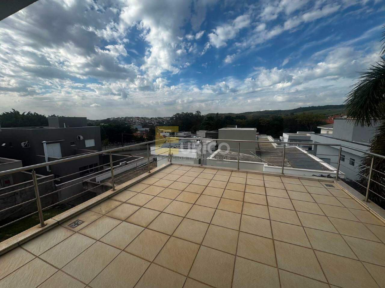 Casa em condomínio à venda no Condomínio Portal do Jequitibá em Valinhos/SP: 