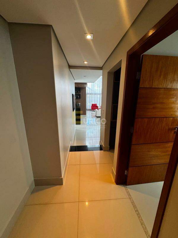 Casa em condomínio à venda no Condomínio Portal do Jequitibá em Valinhos/SP: 