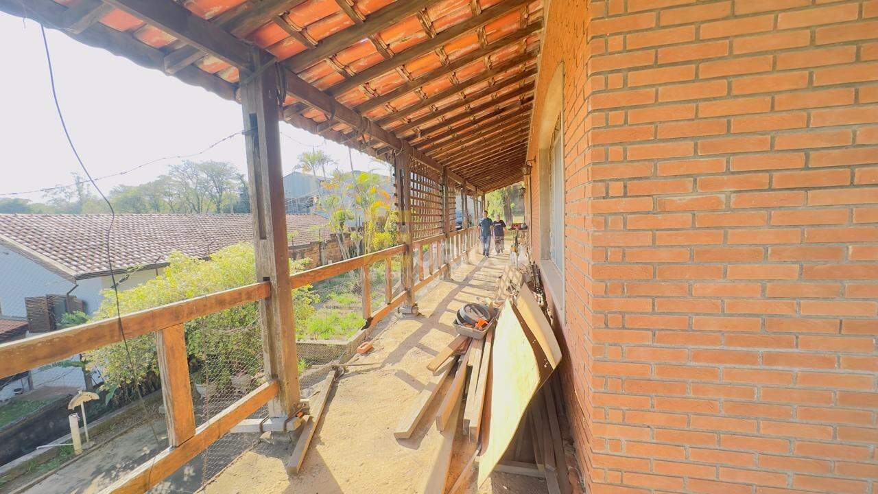 Terreno à venda no Estância Recreativa San Fernando em Valinhos/SP: