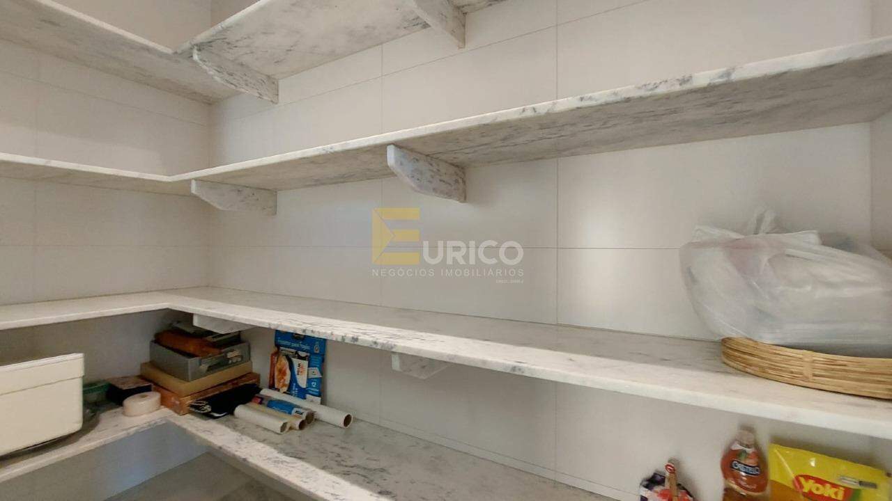 Casa em condomínio à venda no Condomínio Recanto dos Paturis em Vinhedo/SP: