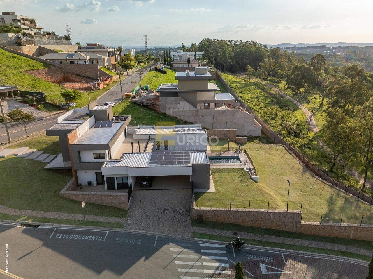Casa em condomínio à venda no Condomínio Campo de Toscana em Vinhedo/SP: 