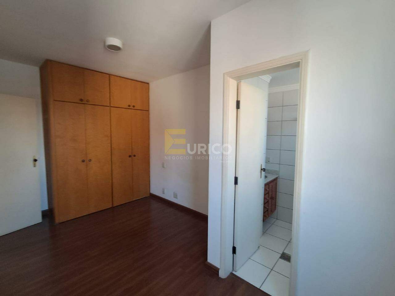 Apartamento à venda no Condomínio Edifício Padova em Valinhos/SP: