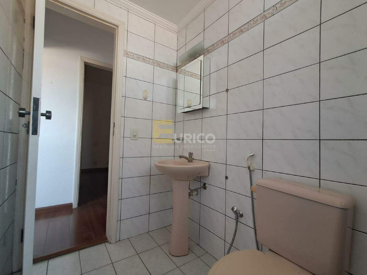 Apartamento à venda no Condomínio Edifício Padova em Valinhos/SP: