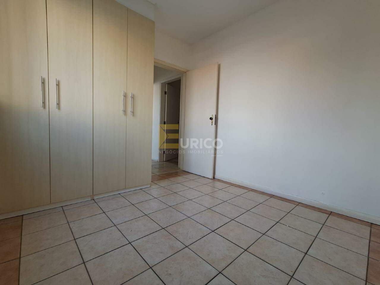 Apartamento à venda no Condomínio Edifício Padova em Valinhos/SP: