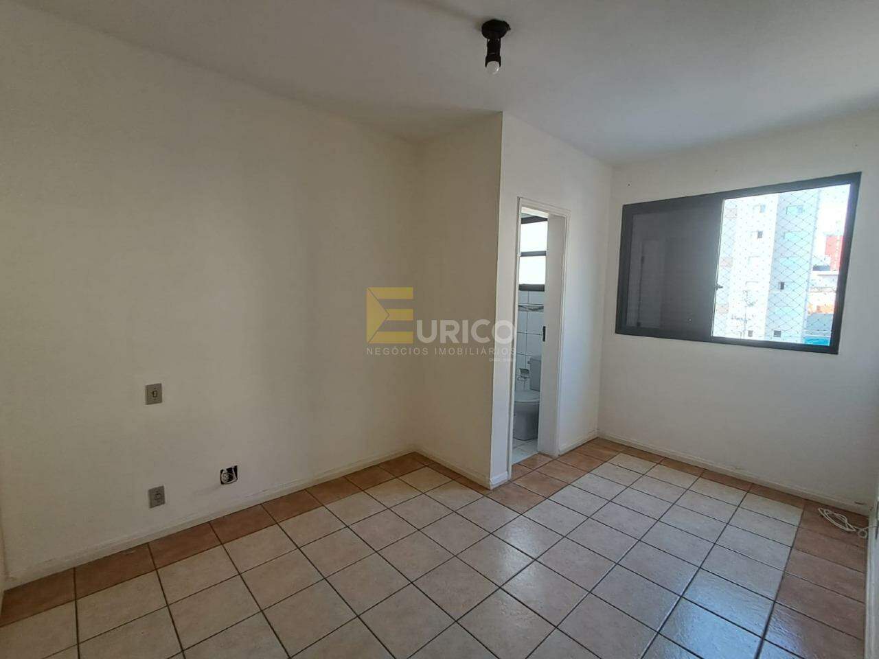 Apartamento à venda no Condomínio Edifício Padova em Valinhos/SP: