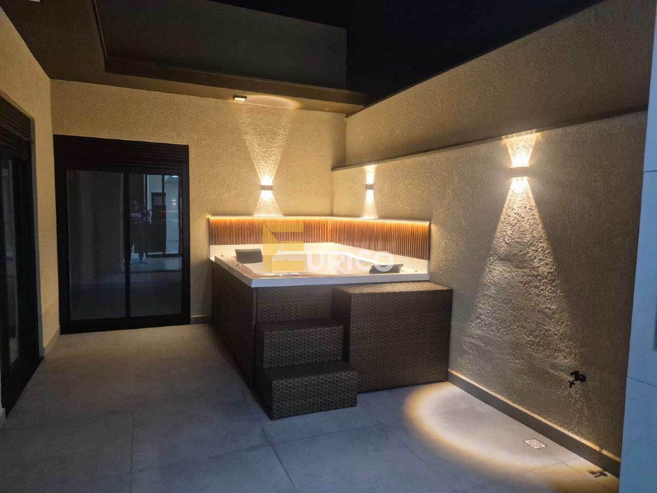 Casa em condomínio à venda no Wanel Ville em Sorocaba/SP: 