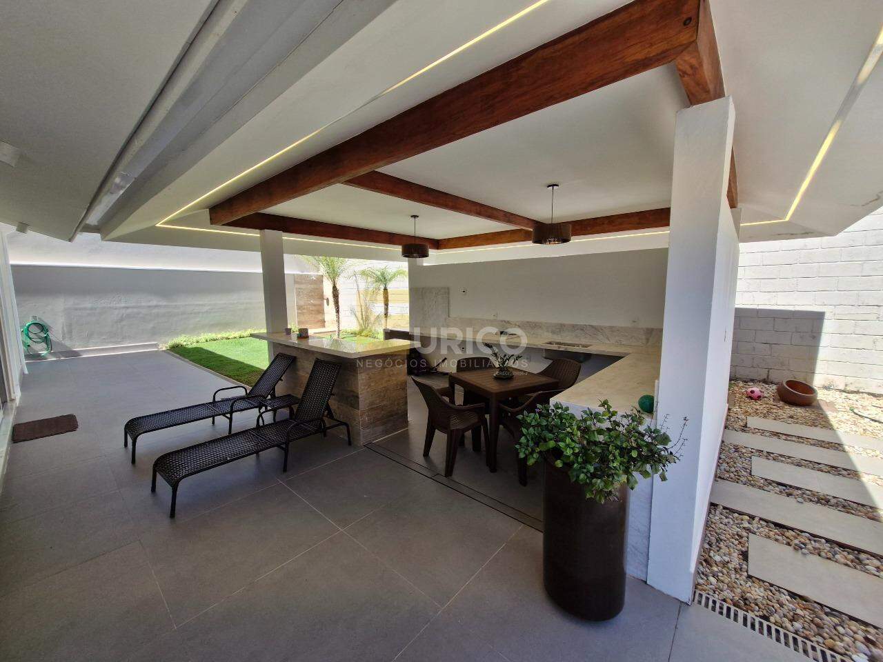 Casa em condomínio à venda no Condomínio Residencial Terras do Caribe em Valinhos/SP: Área Gourmet