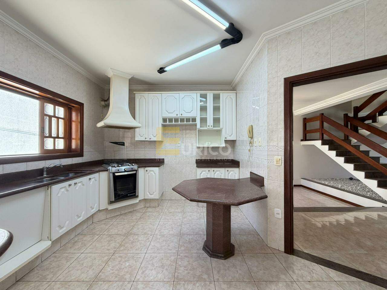 Casa em condomínio para aluguel no Condomínio Residencial Villagio Florença em Valinhos/SP:
