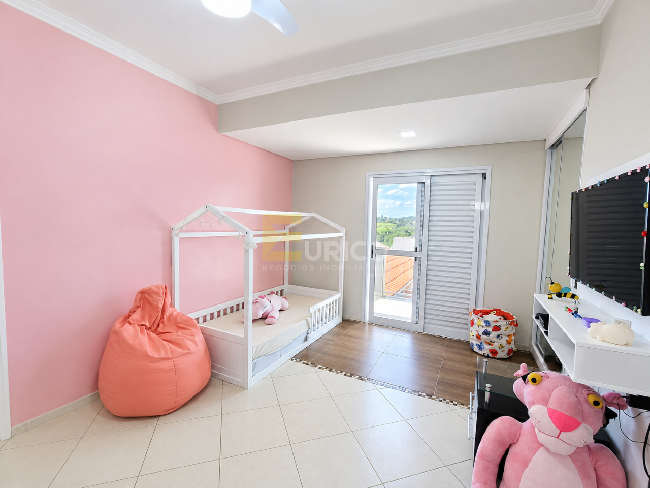 Casa em condomínio à venda no Condomínio Residencial Terras do Caribe em Valinhos/SP: 