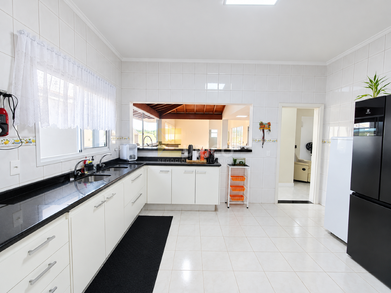 Casa em condomínio à venda no Condomínio Residencial Terras do Caribe em Valinhos/SP: 