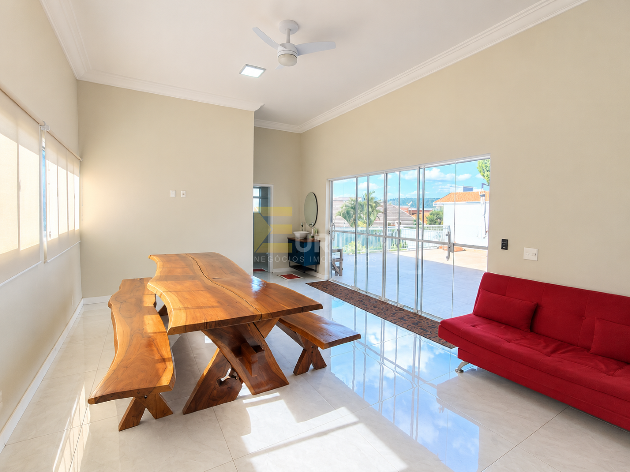 Casa em condomínio à venda no Condomínio Residencial Terras do Caribe em Valinhos/SP: 