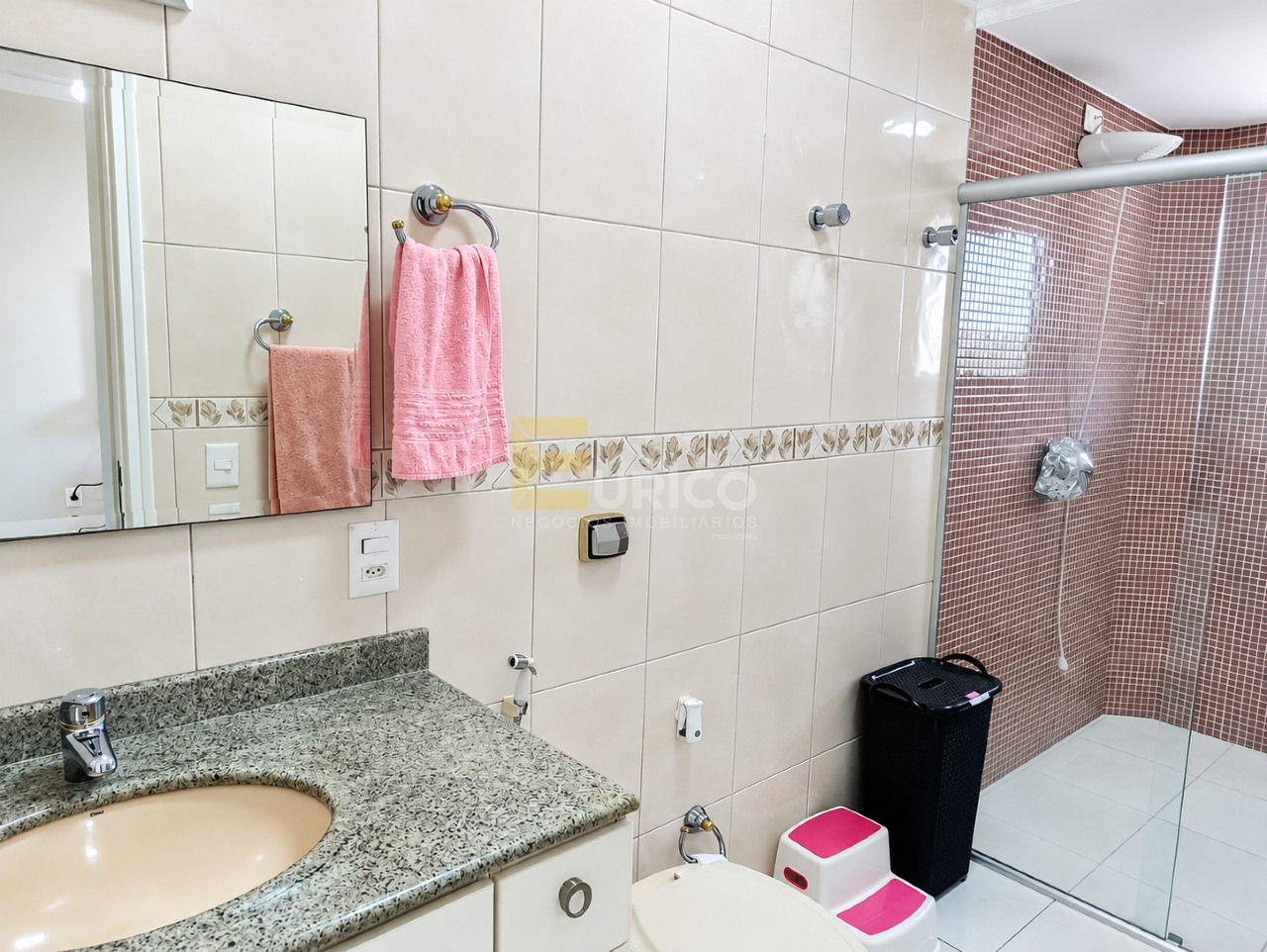 Casa em condomínio à venda no Condomínio Residencial Terras do Caribe em Valinhos/SP: 