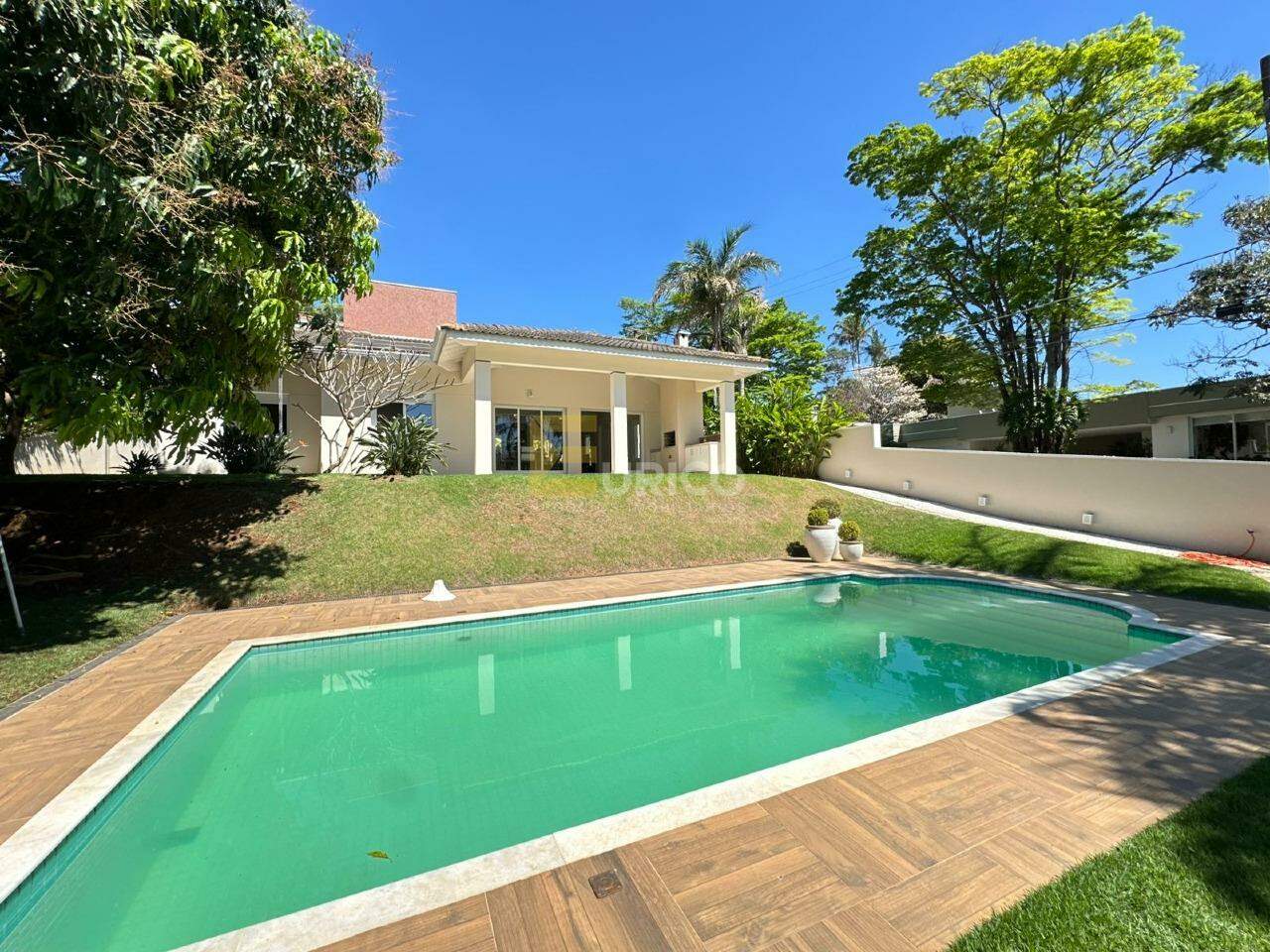 Casa em condomínio à venda no Condomínio Estância Marambaia em Vinhedo/SP: 