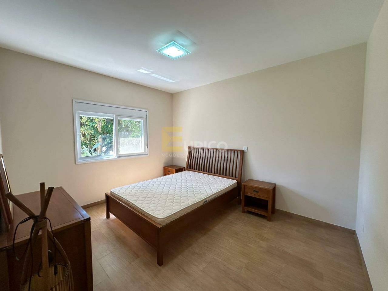 Casa em condomínio à venda no Condomínio Estância Marambaia em Vinhedo/SP: 