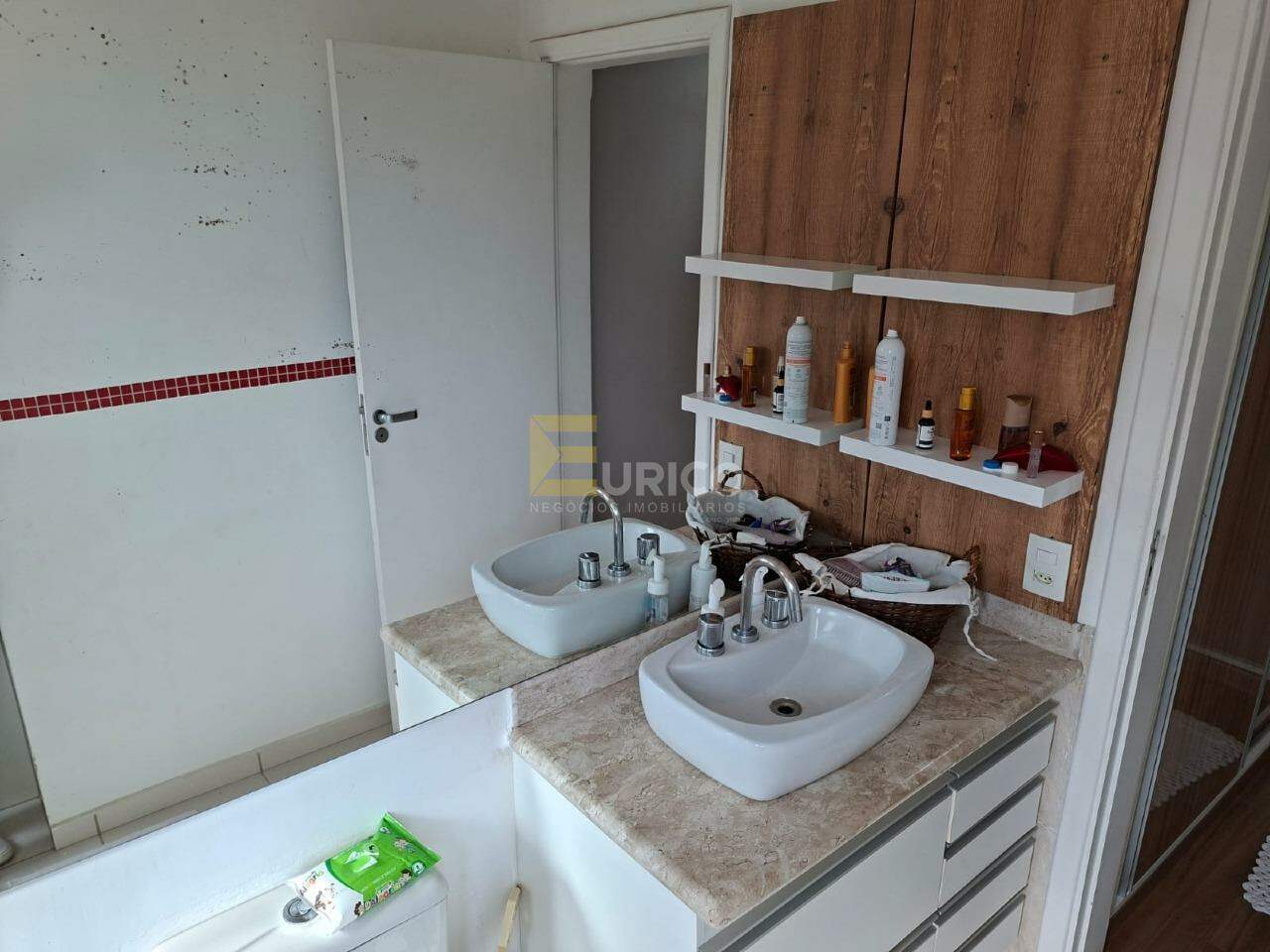 Casa em condomínio à venda no Condomínio Vivenda das Cerejeiras em Valinhos/SP: 