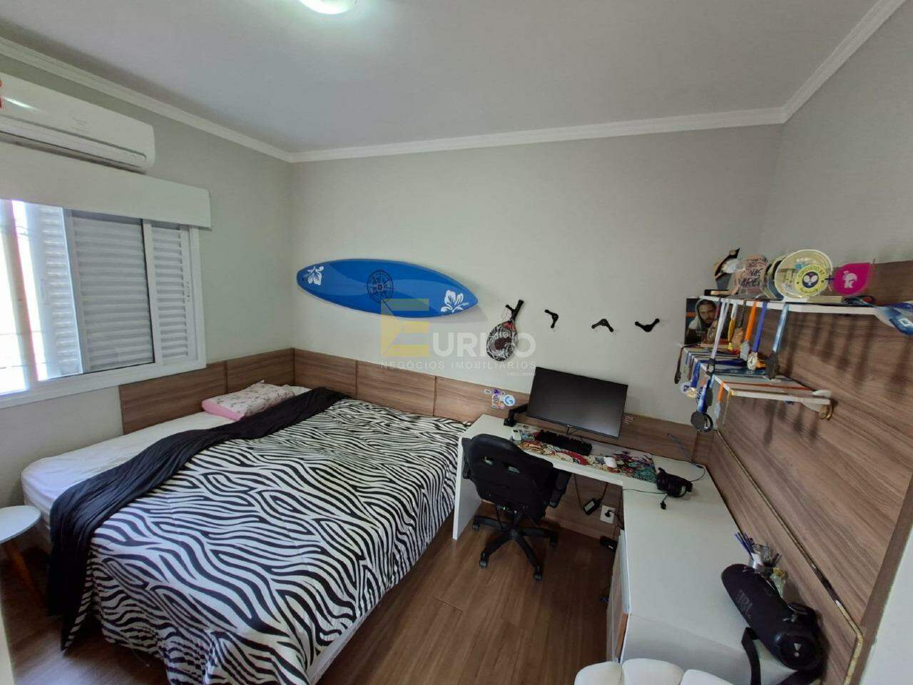 Casa em condomínio à venda no Condomínio Vivenda das Cerejeiras em Valinhos/SP: 