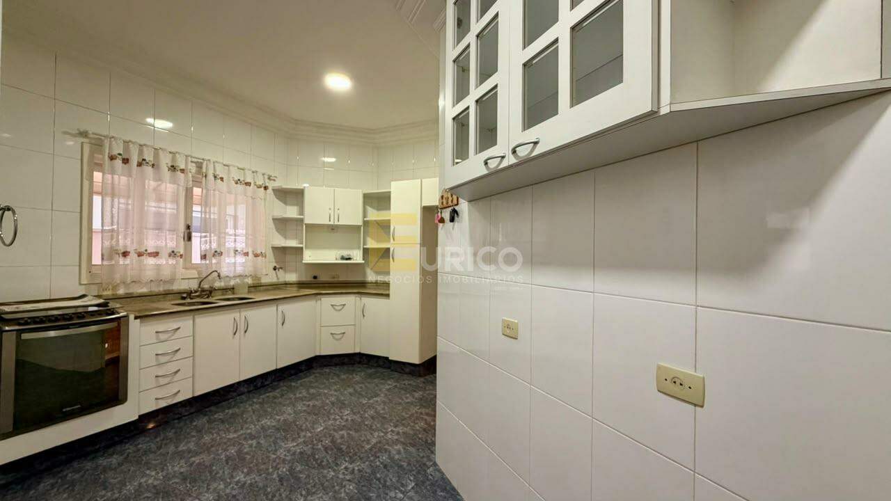 Casa em condomínio à venda no Condomínio Reserva Colonial em Valinhos/SP: 