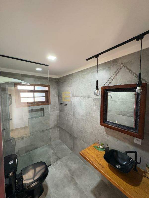 Casa em condomínio à venda no Vista Alegre em Vinhedo/SP: 