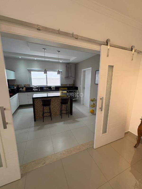 Casa em condomínio à venda no Condomínio Reserva da Mata em Vinhedo/SP: