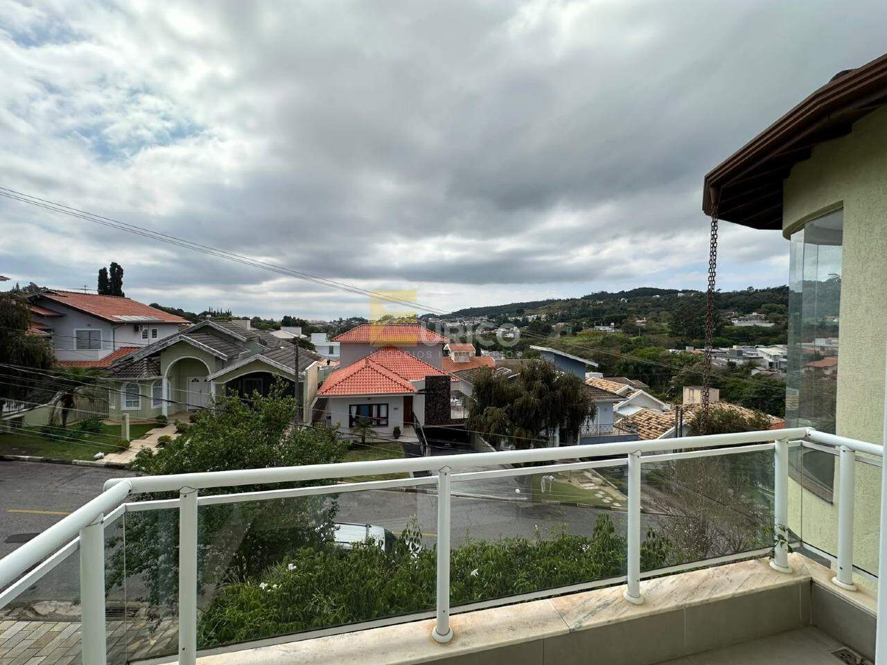 Casa em condomínio para aluguel no Condomínio Recanto dos Paturis em Vinhedo/SP: 