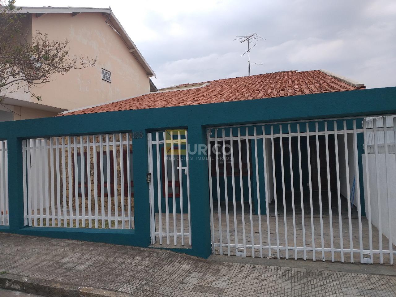 Casa à venda no Centro em Vinhedo/SP: 
