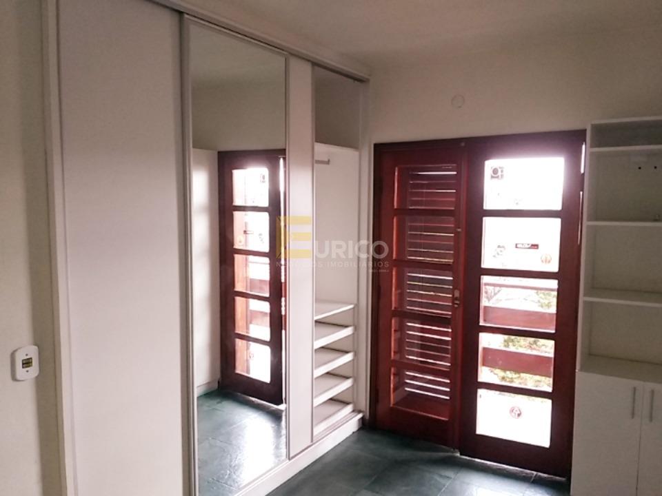 Casa à venda no Centro em Vinhedo/SP: