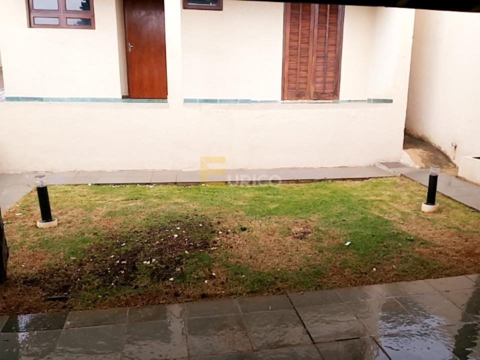 Casa à venda no Centro em Vinhedo/SP: