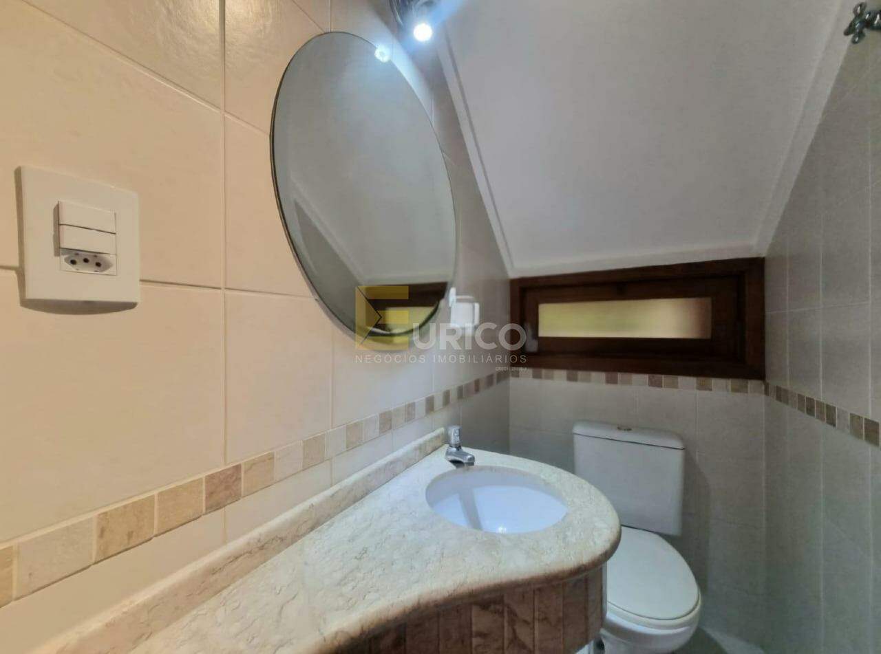 Casa em condomínio para aluguel no Condomínio Vivenda das Quaresmeiras em Valinhos/SP: