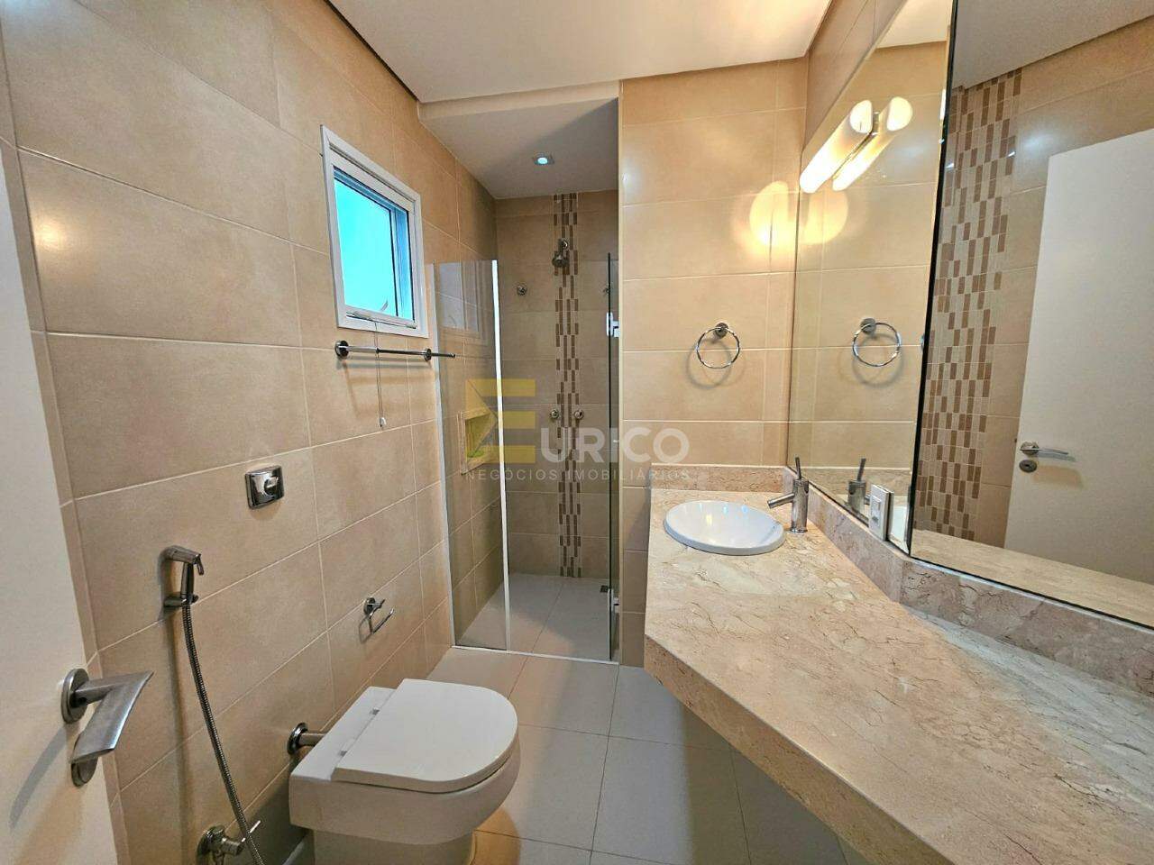 Casa em condomínio para aluguel no Condomínio Zurich Dorf em Valinhos/SP: