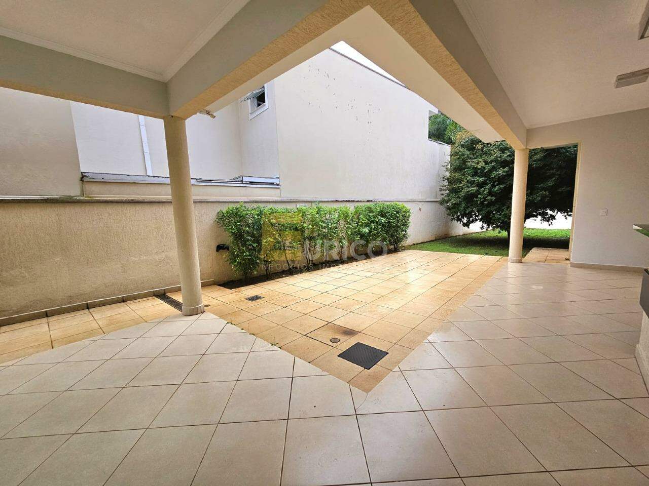 Casa em condomínio para aluguel no Condomínio Zurich Dorf em Valinhos/SP: