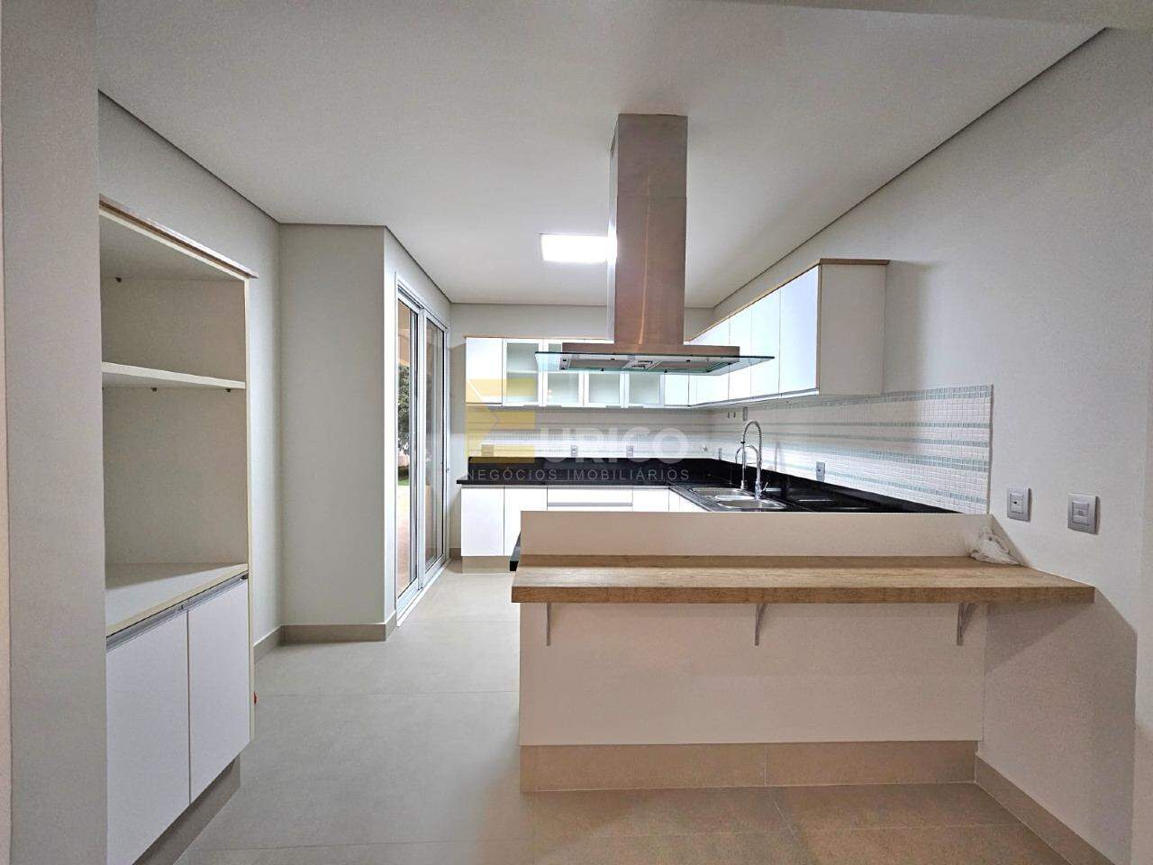 Casa em condomínio para aluguel no Condomínio Zurich Dorf em Valinhos/SP: