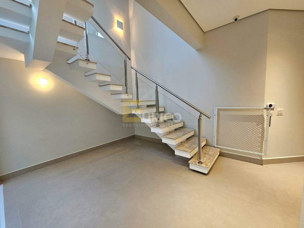 Casa em condomínio para aluguel no Condomínio Zurich Dorf em Valinhos/SP: