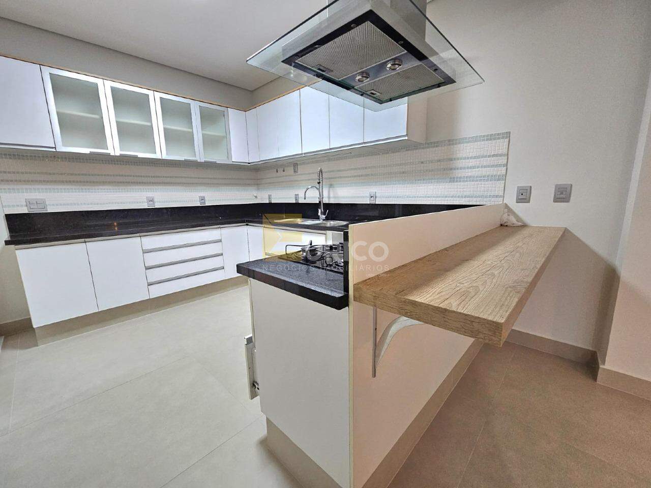 Casa em condomínio para aluguel no Condomínio Zurich Dorf em Valinhos/SP: